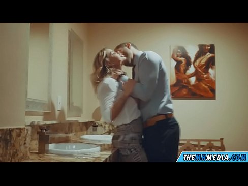 ❤️ ໃນເວລາທີ່ຜິວເນື້ອສີຂາວ busty seduces ທ່ານຢູ່ໃນຫ້ອງນ້ໍາສາທາລະນະ ໜັງໂປ້ ທີ່ lo.masseffect1.ru